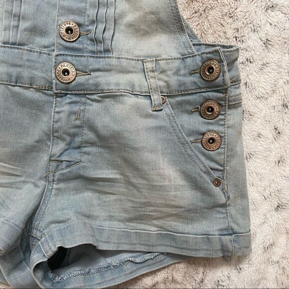 [5] Vintage Dunagrees | Parisian Collection | Light Wash Denim Overall Shorts - Picture 8 of 12